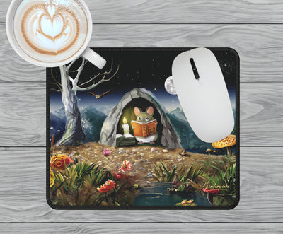 Cute Ergonomic Mouse Pad - Mouse Reading - Micesterpiece